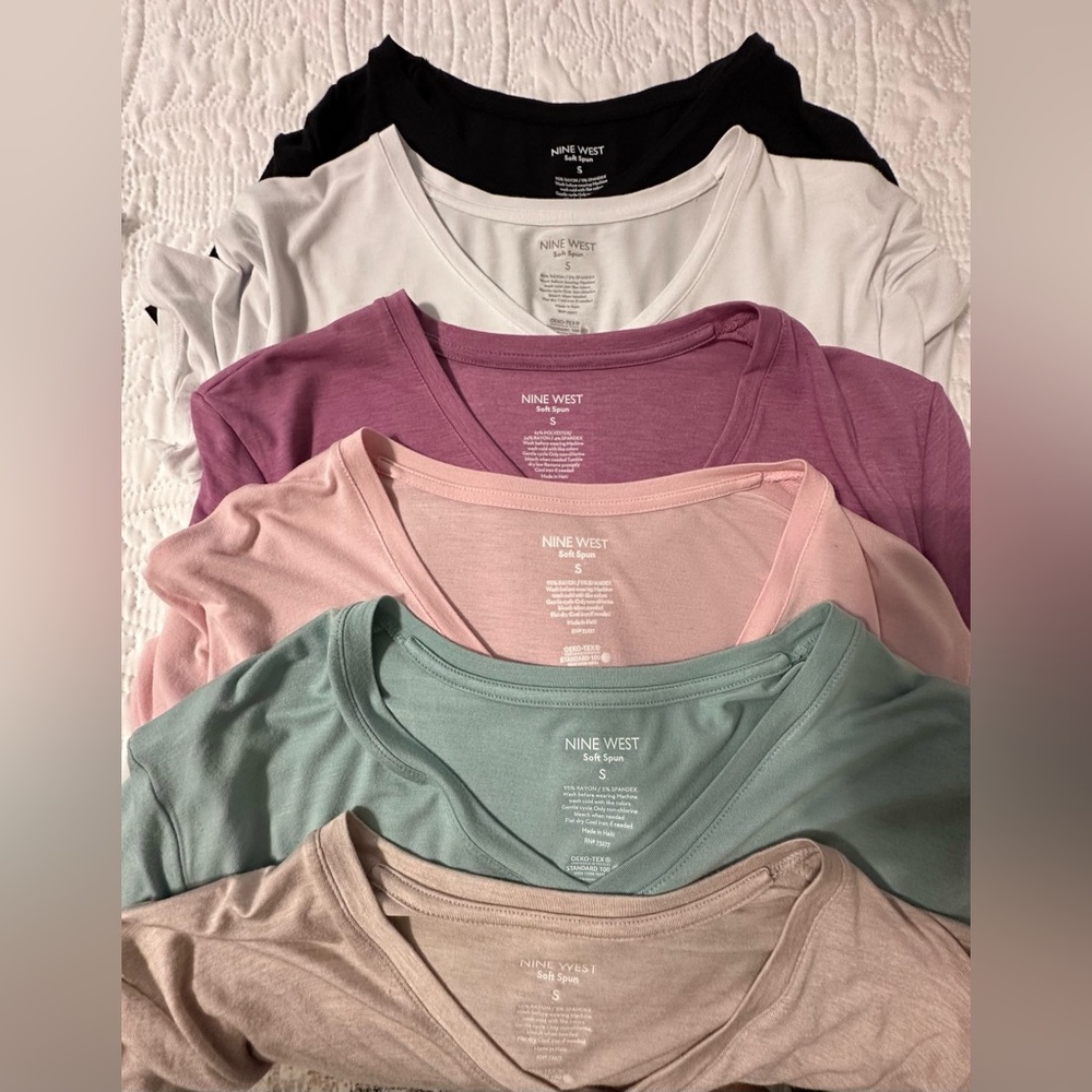 Lot of 6 Nine West Soft-Spun V-Neck Tees (women’s size small)